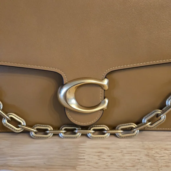 Coach Chain Tabby 30 In Honey Brown. - Picture 2 of 8
